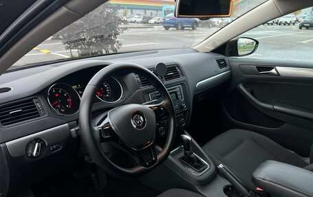 Volkswagen Jetta VI, 2015 год, 890 000 рублей, 13 фотография
