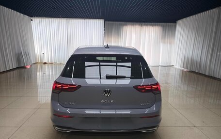 Volkswagen Golf VIII, 2023 год, 1 790 000 рублей, 5 фотография