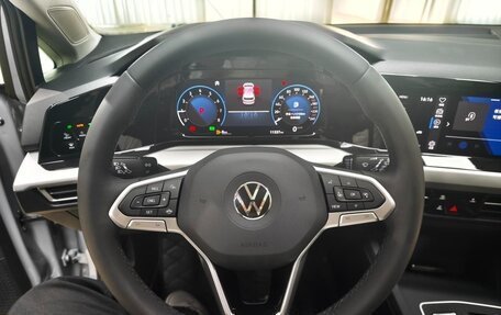 Volkswagen Golf VIII, 2023 год, 1 790 000 рублей, 13 фотография