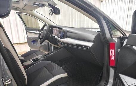 Volkswagen Golf VIII, 2023 год, 1 790 000 рублей, 10 фотография