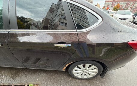 Opel Astra J, 2013 год, 700 000 рублей, 7 фотография
