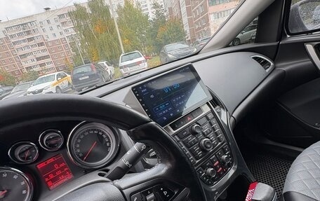 Opel Astra J, 2013 год, 700 000 рублей, 9 фотография