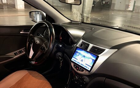 Hyundai Solaris II рестайлинг, 2016 год, 450 000 рублей, 9 фотография