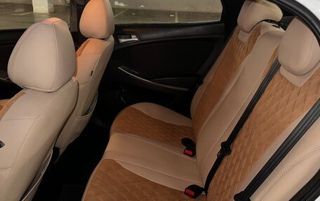 Hyundai Solaris II рестайлинг, 2016 год, 450 000 рублей, 18 фотография