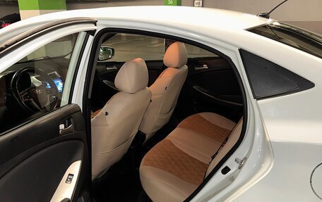 Hyundai Solaris II рестайлинг, 2016 год, 450 000 рублей, 22 фотография
