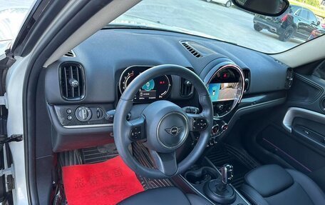 MINI Countryman II (F60), 2022 год, 1 695 000 рублей, 10 фотография