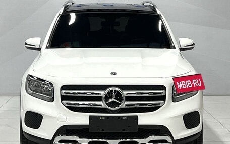 Mercedes-Benz GLB, 2020 год, 2 070 000 рублей, 2 фотография