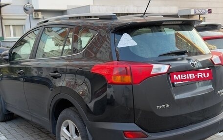 Toyota RAV4, 2014 год, 1 200 000 рублей, 2 фотография