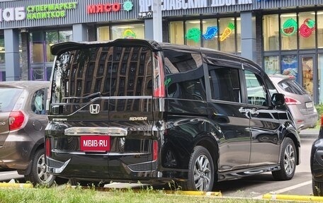 Honda Stepwgn IV, 2015 год, 1 850 000 рублей, 3 фотография