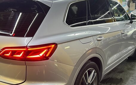 Volkswagen Touareg III, 2018 год, 4 500 000 рублей, 7 фотография