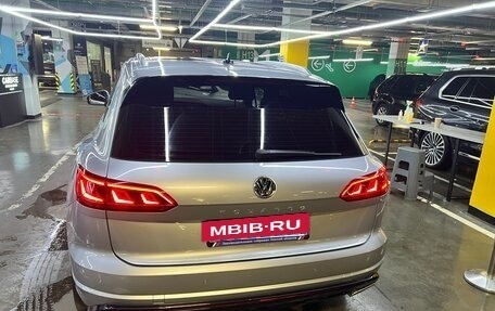 Volkswagen Touareg III, 2018 год, 4 500 000 рублей, 17 фотография