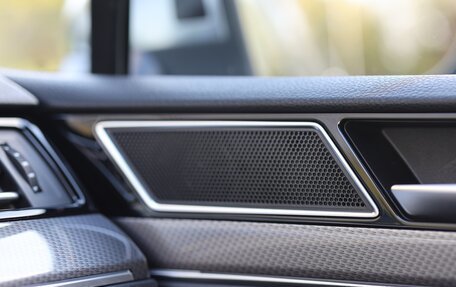 Volkswagen Passat B8 рестайлинг, 2019 год, 3 800 000 рублей, 23 фотография