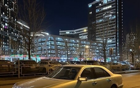 Mercedes-Benz E-Класс, 1999 год, 400 000 рублей, 19 фотография