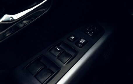 Mitsubishi Outlander III рестайлинг 3, 2007 год, 899 000 рублей, 12 фотография