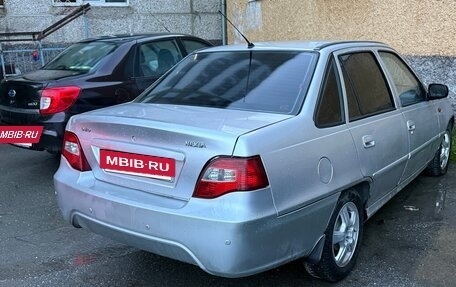 Daewoo Nexia I рестайлинг, 2011 год, 130 000 рублей, 3 фотография