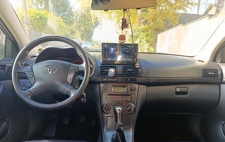 Toyota Avensis III рестайлинг, 2007 год, 590 000 рублей, 8 фотография