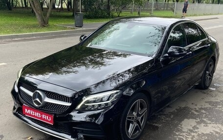 Mercedes-Benz C-Класс, 2019 год, 2 750 000 рублей, 1 фотография
