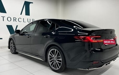 Toyota Camry, 2025 год, 3 990 000 рублей, 8 фотография