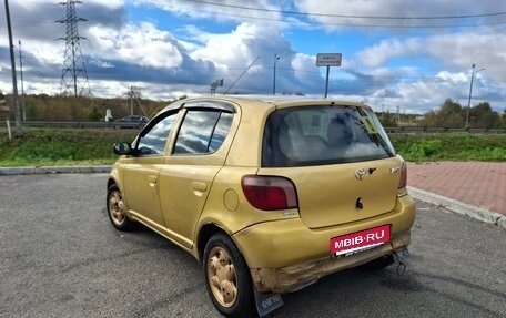 Toyota Yaris I рестайлинг, 2002 год, 130 000 рублей, 6 фотография