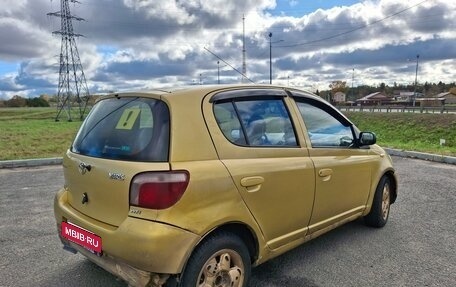 Toyota Yaris I рестайлинг, 2002 год, 130 000 рублей, 8 фотография