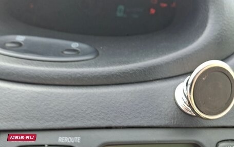 Toyota Yaris I рестайлинг, 2002 год, 130 000 рублей, 12 фотография