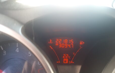 Nissan Juke II, 2011 год, 635 000 рублей, 4 фотография