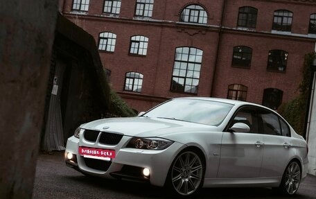 BMW 3 серия, 2007 год, 1 290 000 рублей, 7 фотография