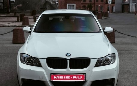 BMW 3 серия, 2007 год, 1 290 000 рублей, 3 фотография