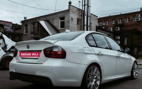 BMW 3 серия, 2007 год, 1 290 000 рублей, 5 фотография