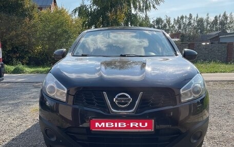 Nissan Qashqai+2 I, 2011 год, 900 000 рублей, 2 фотография