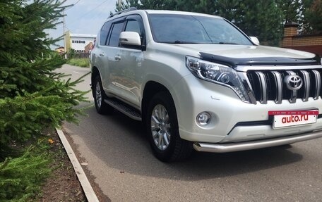 Toyota Land Cruiser Prado 150 рестайлинг 2, 2016 год, 5 050 000 рублей, 2 фотография