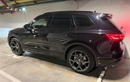 Volkswagen Touareg III, 2018 год, 4 699 000 рублей, 5 фотография