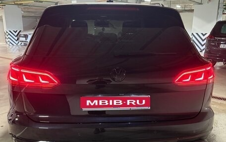 Volkswagen Touareg III, 2018 год, 4 699 000 рублей, 7 фотография