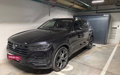 Volkswagen Touareg III, 2018 год, 4 699 000 рублей, 4 фотография