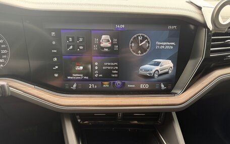 Volkswagen Touareg III, 2018 год, 4 699 000 рублей, 19 фотография