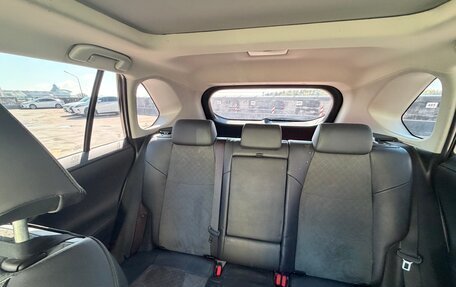 Toyota RAV4, 2023 год, 3 400 000 рублей, 13 фотография