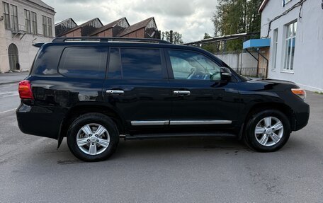 Toyota Land Cruiser 200, 2012 год, 2 650 000 рублей, 8 фотография