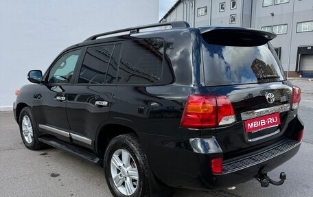 Toyota Land Cruiser 200, 2012 год, 2 650 000 рублей, 4 фотография