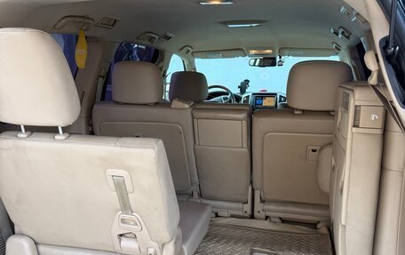 Toyota Land Cruiser 200, 2012 год, 2 650 000 рублей, 16 фотография
