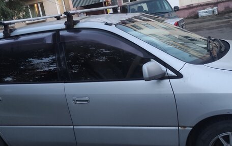 Toyota Ipsum II, 1998 год, 320 000 рублей, 12 фотография
