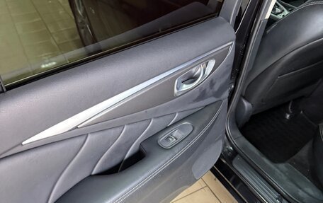 Infiniti Q50 I рестайлинг, 2014 год, 1 670 000 рублей, 13 фотография