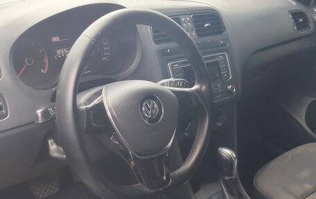 Volkswagen Polo VI (EU Market), 2015 год, 650 000 рублей, 4 фотография