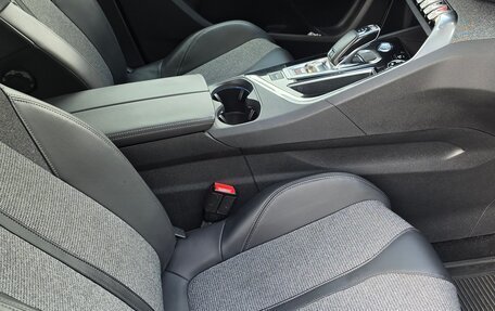 Peugeot 5008 II, 2018 год, 2 320 000 рублей, 5 фотография