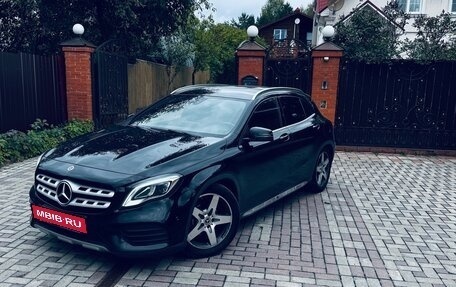 Mercedes-Benz GLA, 2017 год, 2 500 000 рублей, 2 фотография