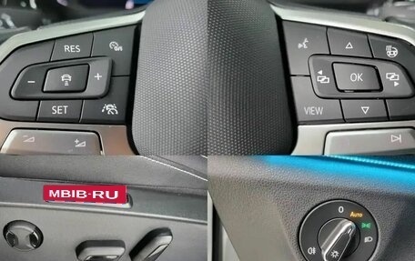 Volkswagen Jetta VII, 2022 год, 2 102 000 рублей, 18 фотография