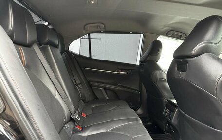Toyota Camry, 2018 год, 2 590 000 рублей, 11 фотография