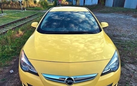 Opel Astra J, 2013 год, 1 050 000 рублей, 1 фотография