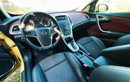 Opel Astra J, 2013 год, 1 050 000 рублей, 12 фотография
