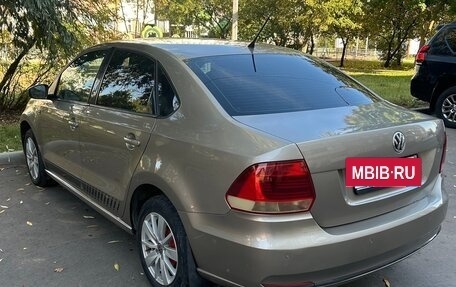 Volkswagen Polo VI (EU Market), 2015 год, 915 000 рублей, 4 фотография