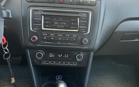 Volkswagen Polo VI (EU Market), 2015 год, 915 000 рублей, 14 фотография